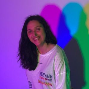 Meet your Posher, Veronica